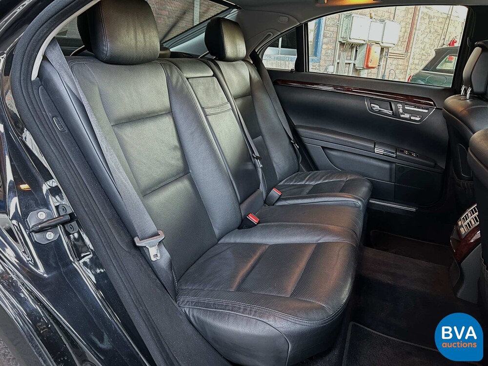 Mercedes-Benz S400 Hybrid LANG S-Klasse PRESTIGE PLUS Facelift 2010 279 PS, 70-NNT-2.