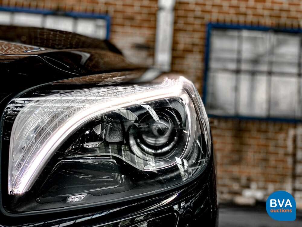 Mercedes-Benz SL400 Roadster 2015, N-518-LV.