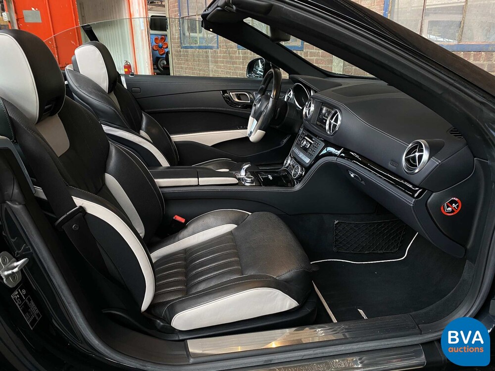 Mercedes-Benz SL400 Roadster 2015, N-518-LV.