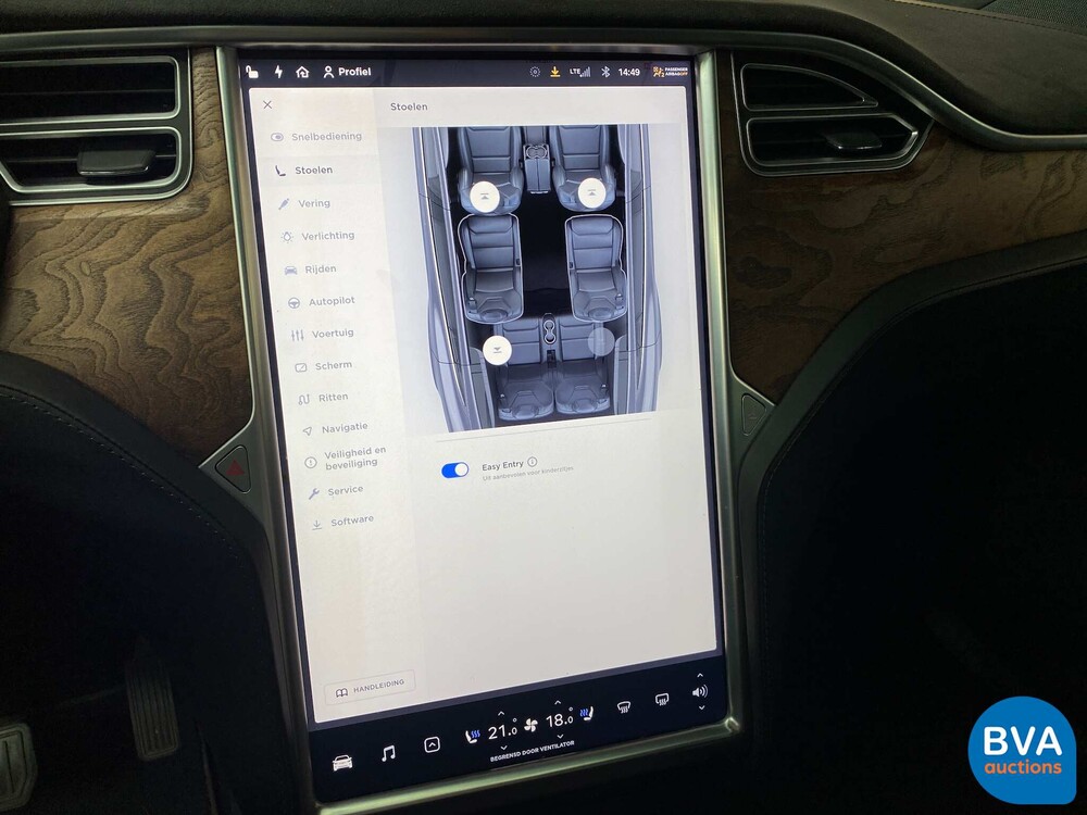 Tesla Model X 75D Base 6-Personen 333 PS 2016 - Org. NL-, ND-695-V.