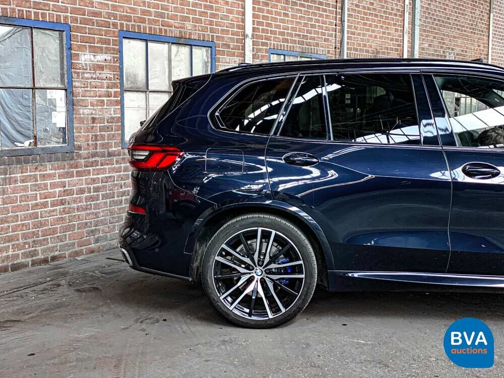 BMW X5 xDrive40i M-Sport High Executive 340PS 2019 -Org. NL-, XV-406-B.