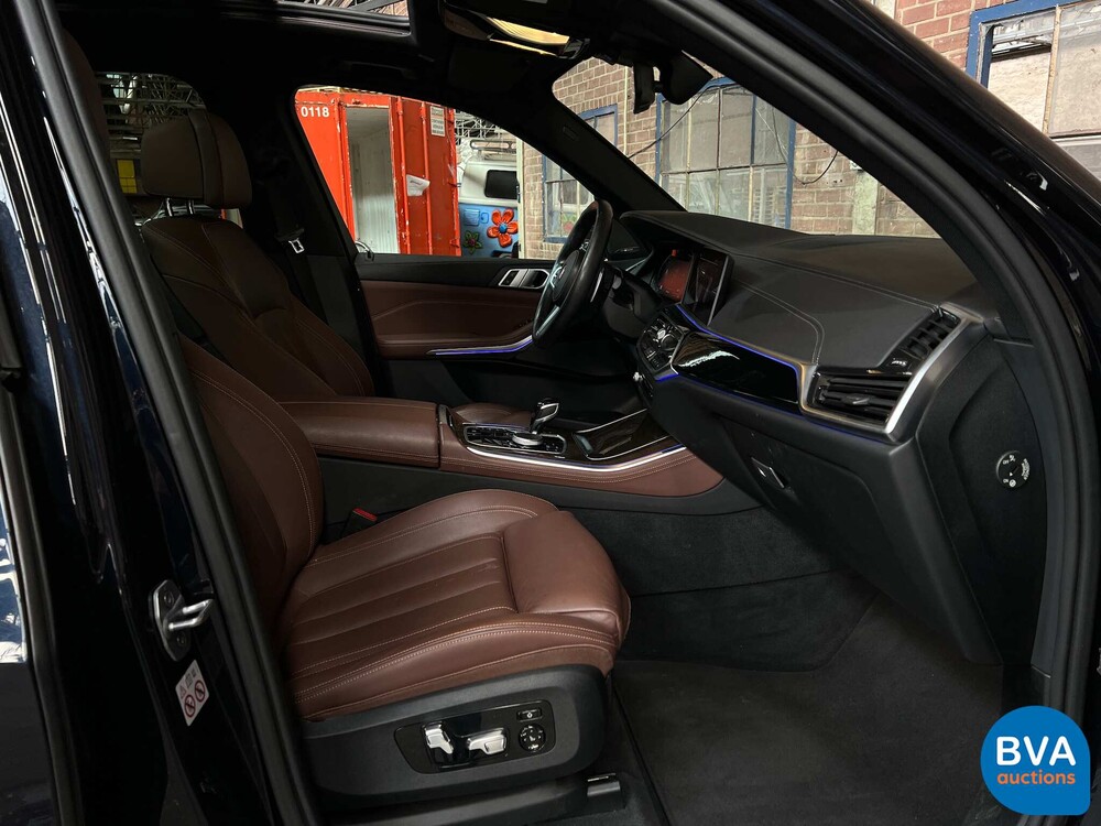 BMW X5 xDrive40i M-Sport High Executive 340PS 2019 -Org. NL-, XV-406-B.