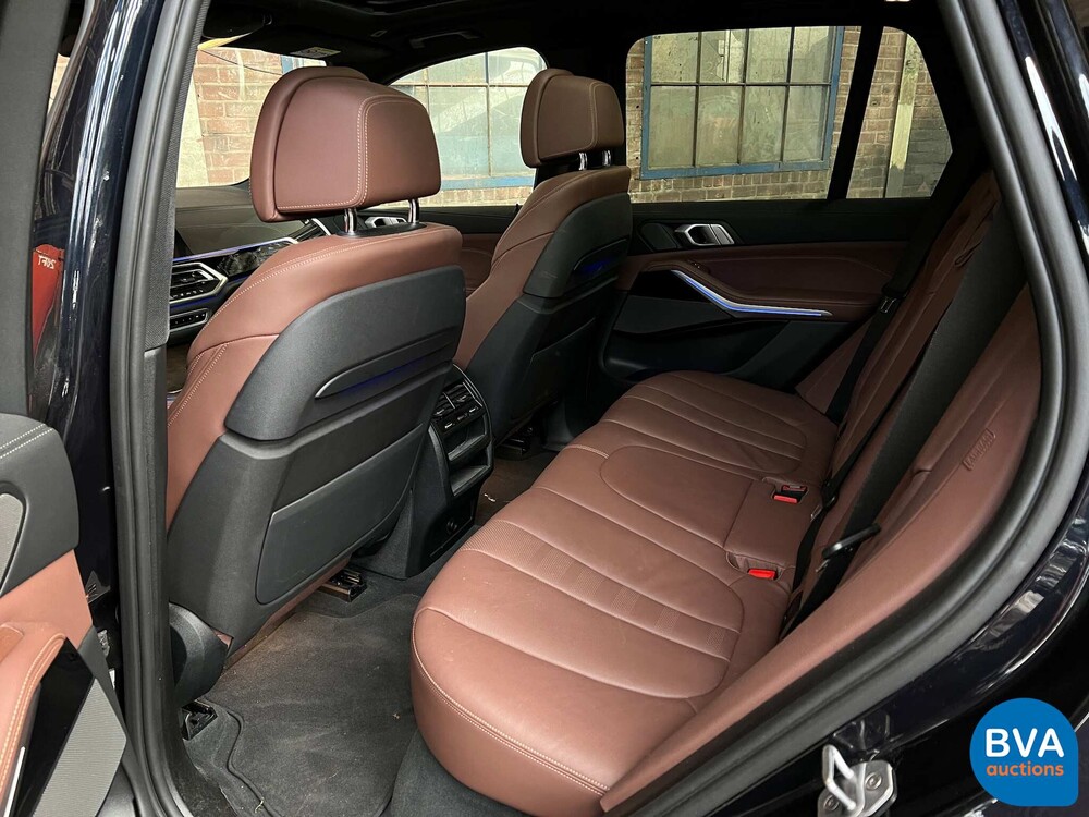 BMW X5 xDrive40i M-Sport High Executive 340PS 2019 -Org. NL-, XV-406-B.