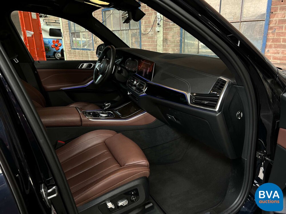 BMW X5 xDrive40i M-Sport High Executive 340PS 2019 -Org. NL-, XV-406-B.