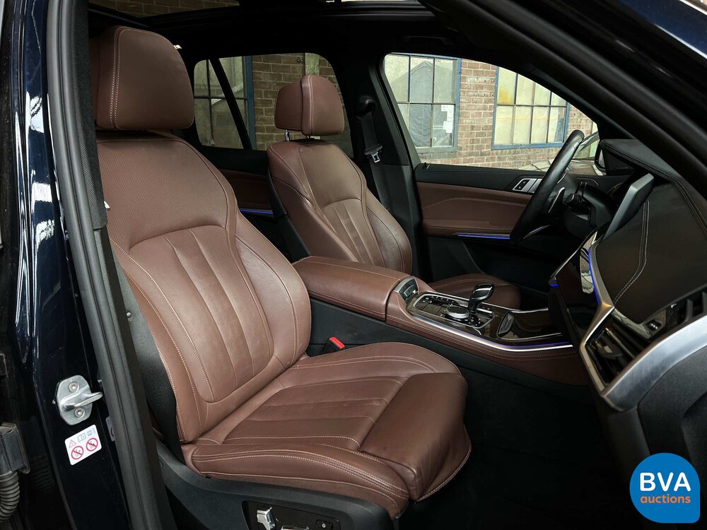 BMW X5 xDrive40i M-Sport High Executive 340PS 2019 -Org. NL-, XV-406-B.