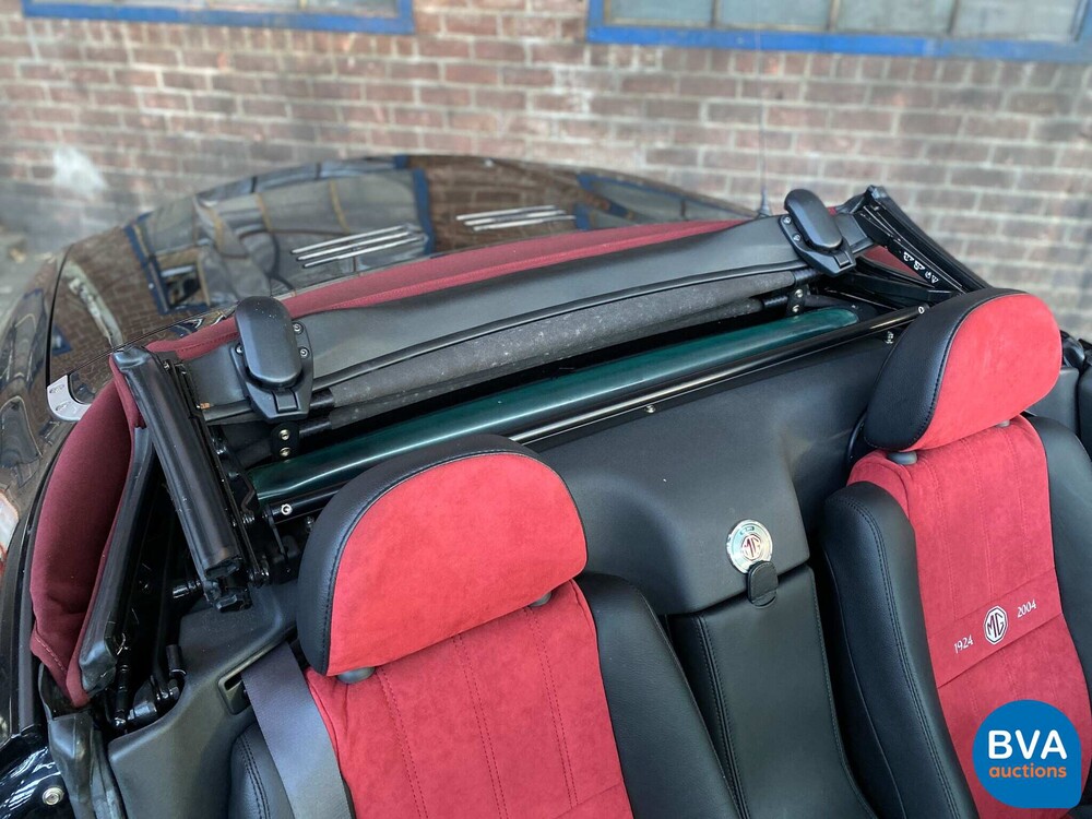 MG TF Cabriolet 80th Anniversary Edition 1/1600 136pk 2004 -Org. DE- NEU.