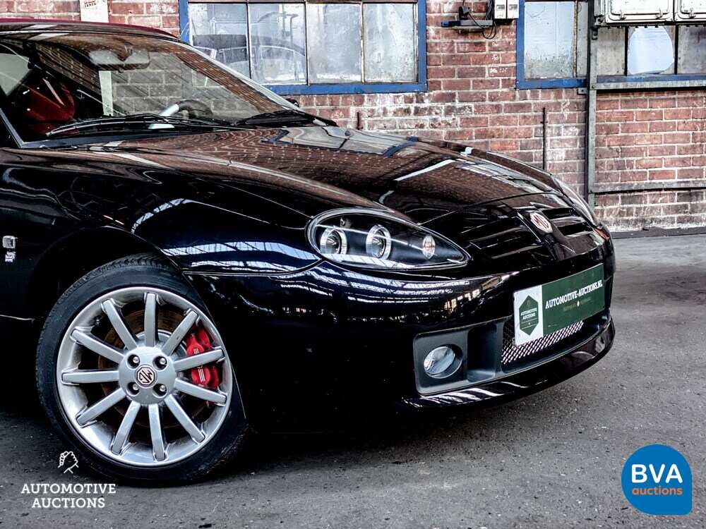 MG TF Cabriolet 80th Anniversary Edition 1/1600 136pk 2004 -Org. DE- NEU.