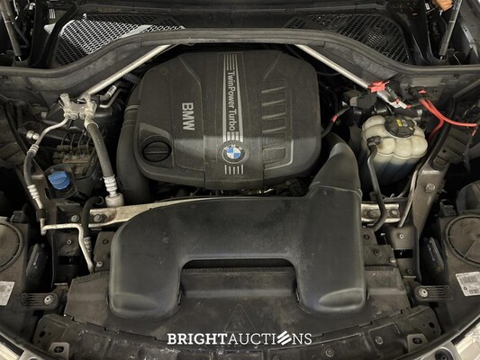 BMW X5 xDrive30d High Executive F15 258pk 2017, XK-925-S