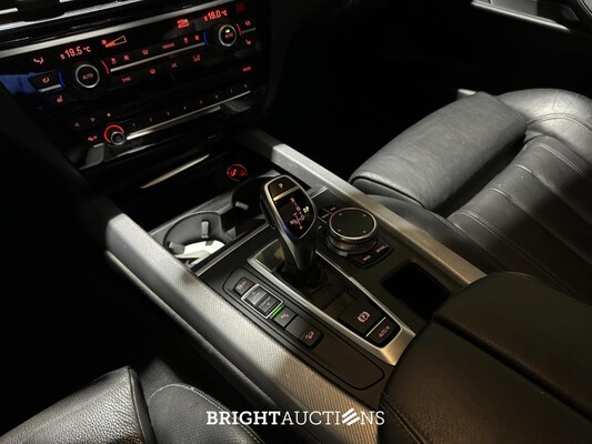 BMW X5 xDrive30d High Executive F15 258pk 2017, XK-925-S