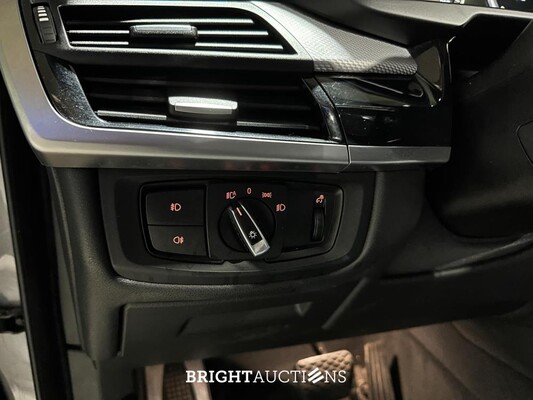 BMW X5 xDrive30d High Executive F15 258pk 2017, XK-925-S