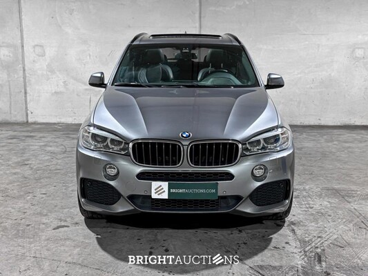 BMW X5 xDrive30d High Executive F15 258pk 2017, XK-925-S
