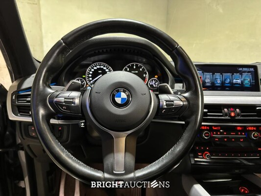 BMW X5 xDrive30d High Executive F15 258pk 2017, XK-925-S