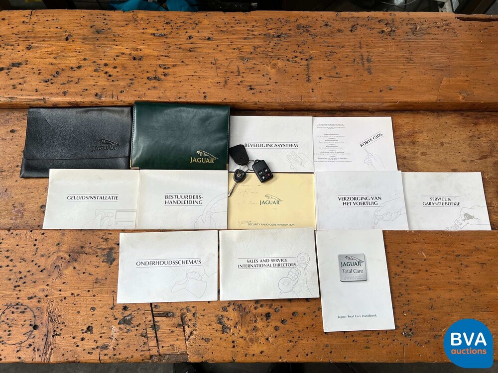 Jaguar Sovereign 4.0 V8 Automatik XJ 1997 -Org. NL-, SH-DN-20.