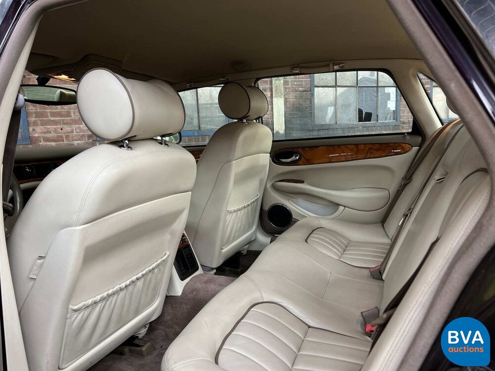 Jaguar Sovereign 4.0 V8 Automatik XJ 1997 -Org. NL-, SH-DN-20.