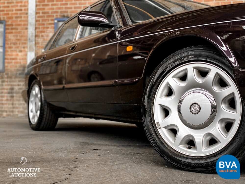 Jaguar Sovereign 4.0 V8 Automatik XJ 1997 -Org. NL-, SH-DN-20.