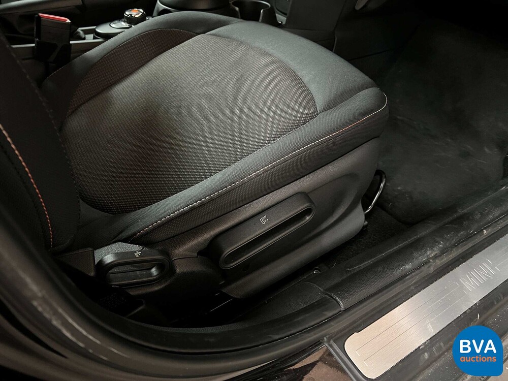 Mini 1.5 Cooper Business 136 PS 2015, GG-433-Z.