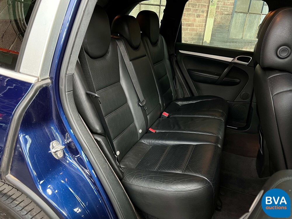 Porsche Cayenne Turbo 4.8 V8 500 PS 2007.