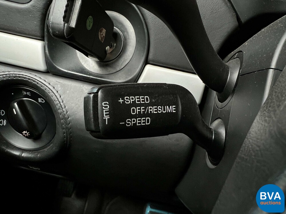 Porsche Cayenne Turbo 4.8 V8 500 PS 2007.