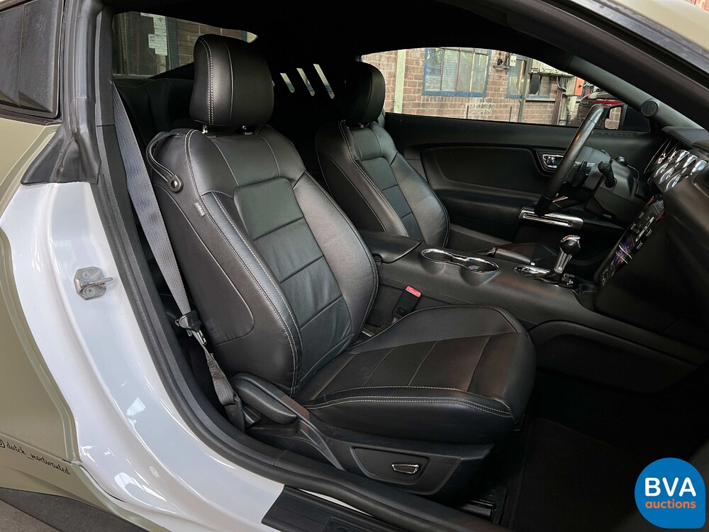 Ford Mustang Fließheck 2.3 Coupé 308 PS 2015, J-032-LF.