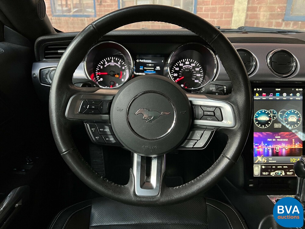 Ford Mustang Fließheck 2.3 Coupé 308 PS 2015, J-032-LF.