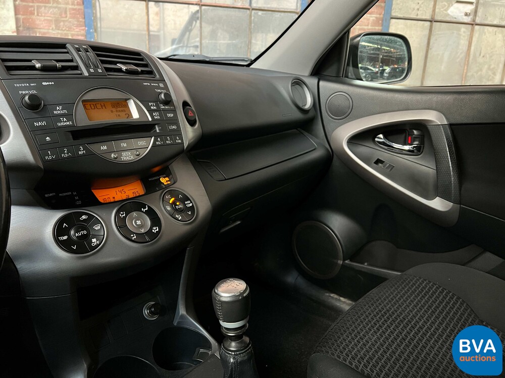 Toyota RAV4 2.2 D-CAT Linea Sol 177PS 2006 -Org. NL-, 41-SP-LK.