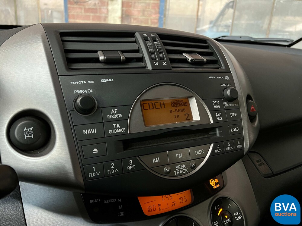 Toyota RAV4 2.2 D-CAT Linea Sol 177PS 2006 -Org. NL-, 41-SP-LK.