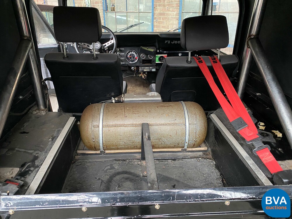 Jeep CJ76.6 V8 4x4 300 PS 1978, BB-42-YP.