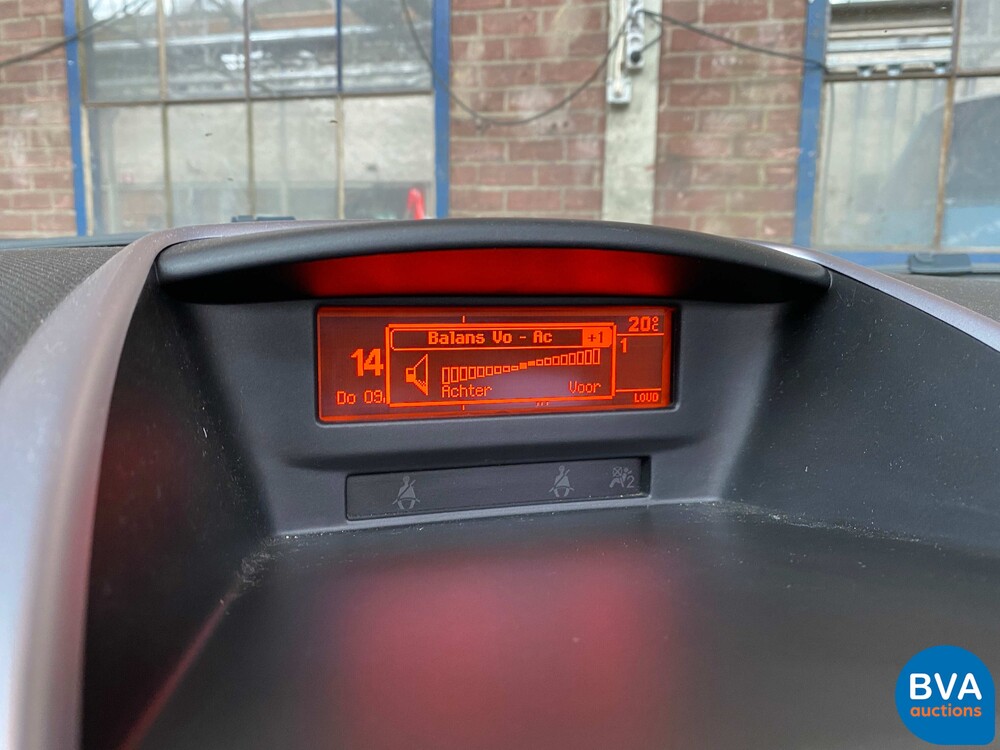 Peugeot 207 CC1.6 VTi 120 PS 2009, ZJ-964-T.