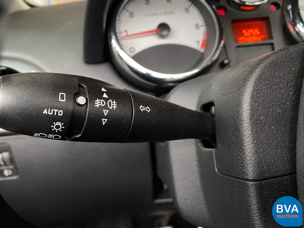 Peugeot 207 CC1.6 VTi 120 PS 2009, ZJ-964-T.