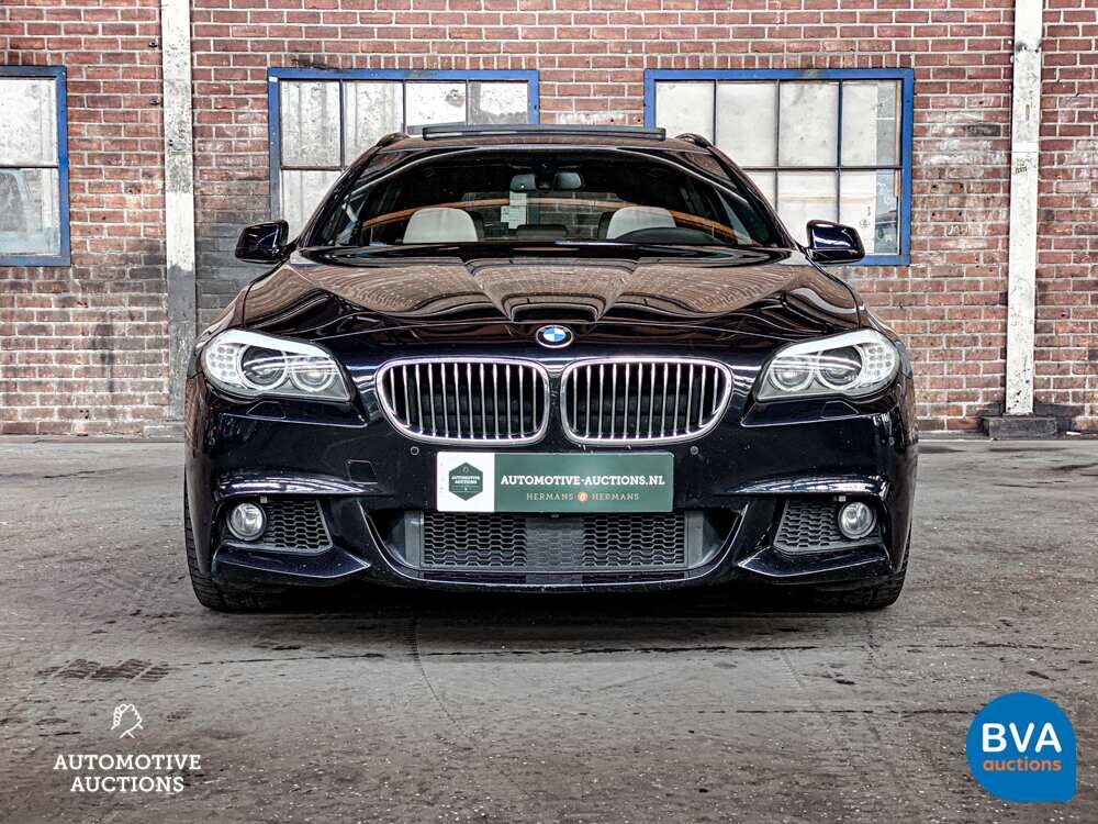 BMW 535d High Executive M-Sport 5er Touring 300PS 2011 -Org. NL-, 66-PFF-9.