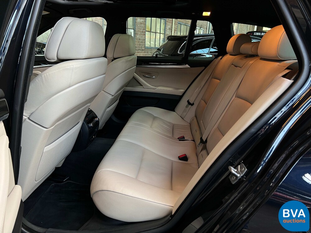 BMW 535d High Executive M-Sport 5er Touring 300PS 2011 -Org. NL-, 66-PFF-9.