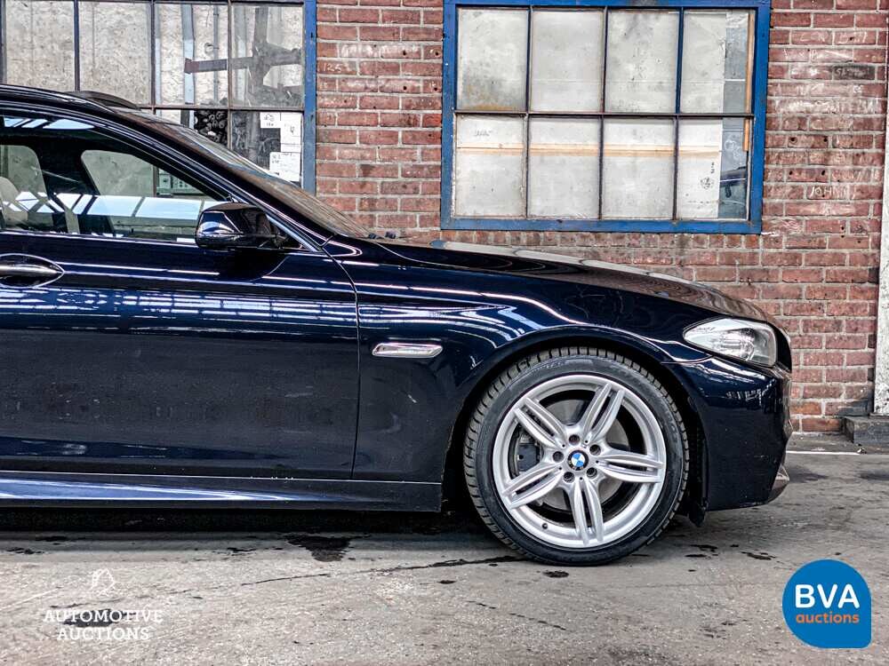 BMW 535d High Executive M-Sport 5er Touring 300PS 2011 -Org. NL-, 66-PFF-9.