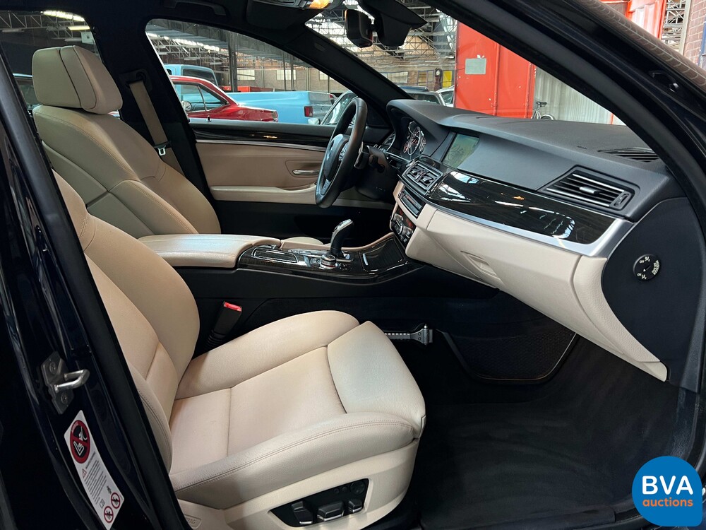 BMW 535d High Executive M-Sport 5er Touring 300PS 2011 -Org. NL-, 66-PFF-9.