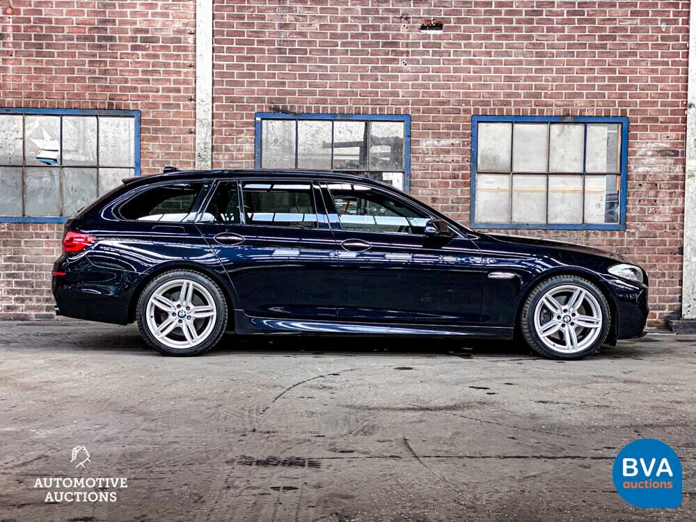 BMW 535d High Executive M-Sport 5er Touring 300PS 2011 -Org. NL-, 66-PFF-9.