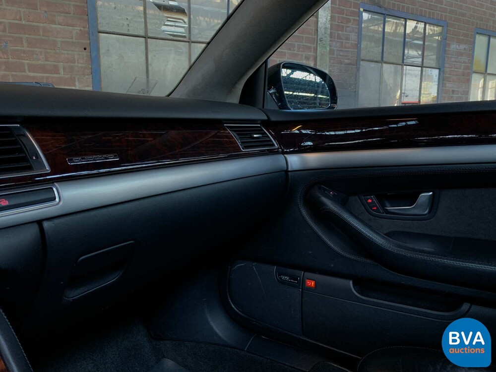 Audi A8 Lang 6.0 W12 Quattro Pro Line 450 PS 2004, 69-RD-NX.