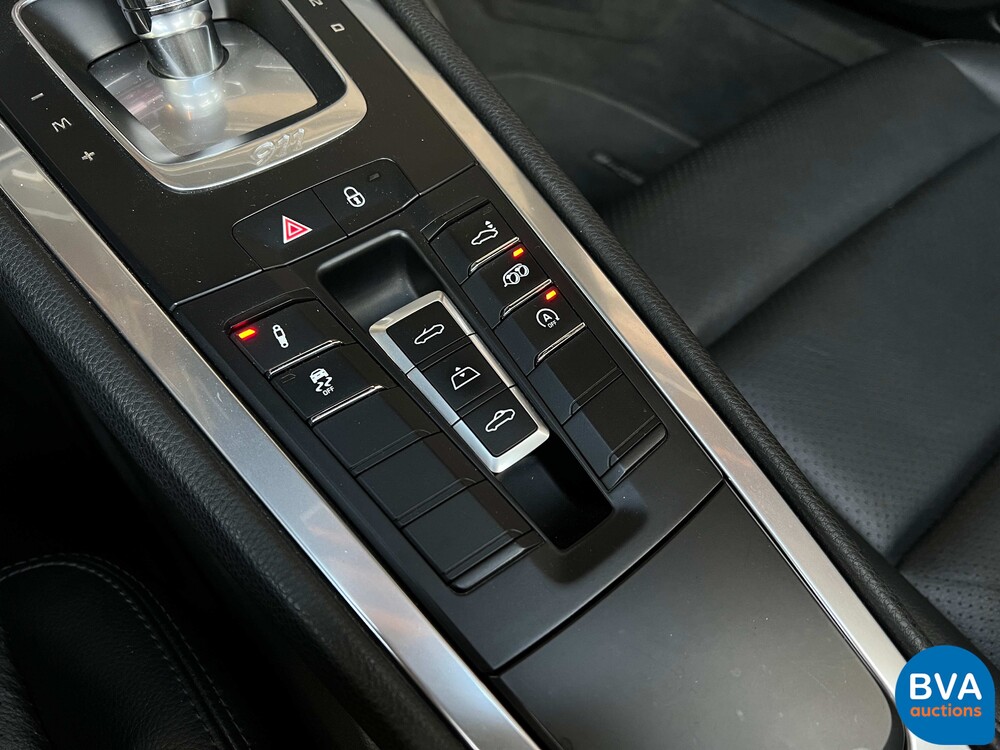 Porsche 911 991.2 FACELIFT Carrera 3.0 Cabriolet Sportchrono 370pk 2016, TN-550-X