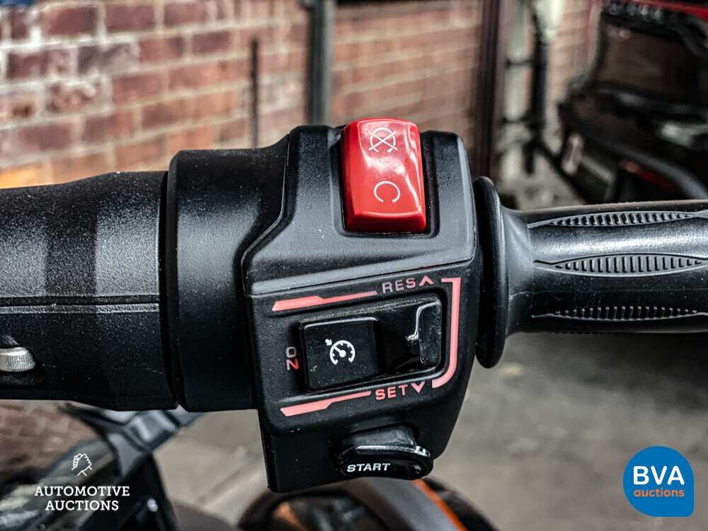 Can-Am Spyder F3-S Automatik F3s 113 PS 2016 Akrapovic Limited Edition, ZH-993-S.