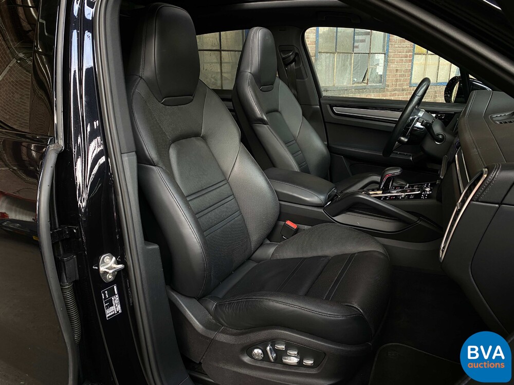 Porsche Cayenne 3.0 -NW MODEL- SportChrono 340pk 2018, SJ-339-X