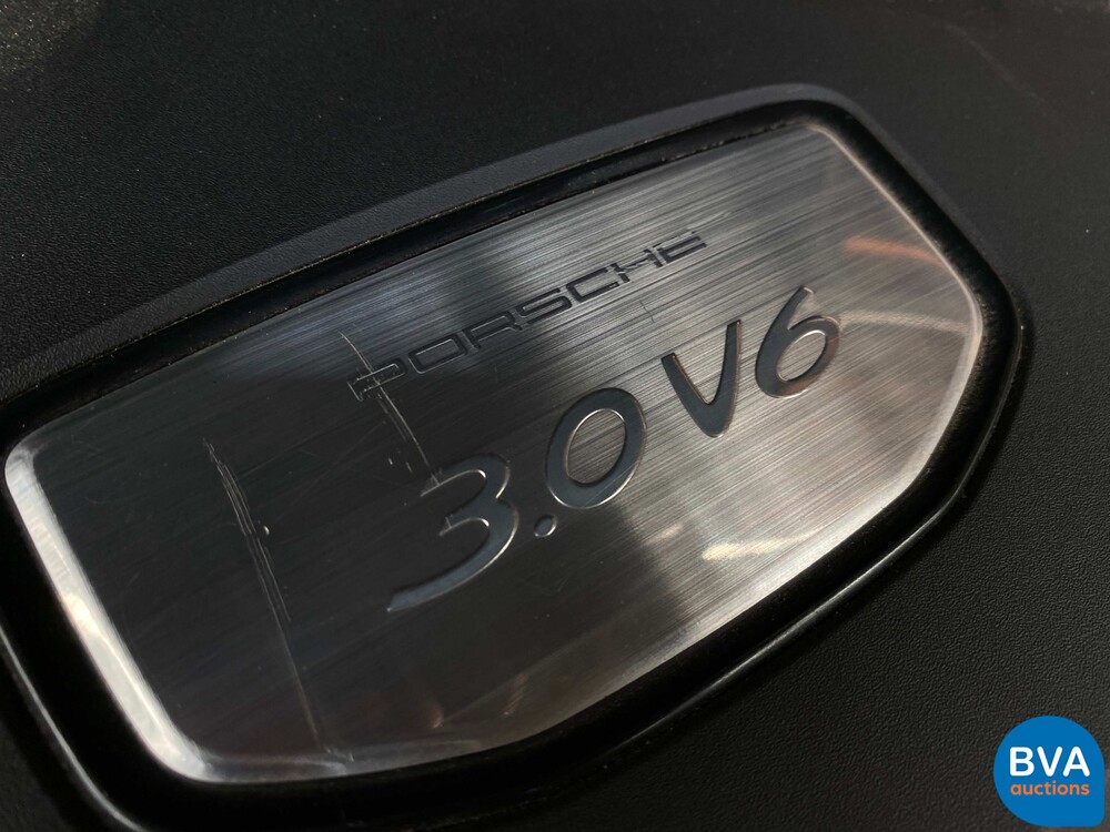 Porsche Cayenne 3.0 -NW MODEL- SportChrono 340pk 2018, SJ-339-X