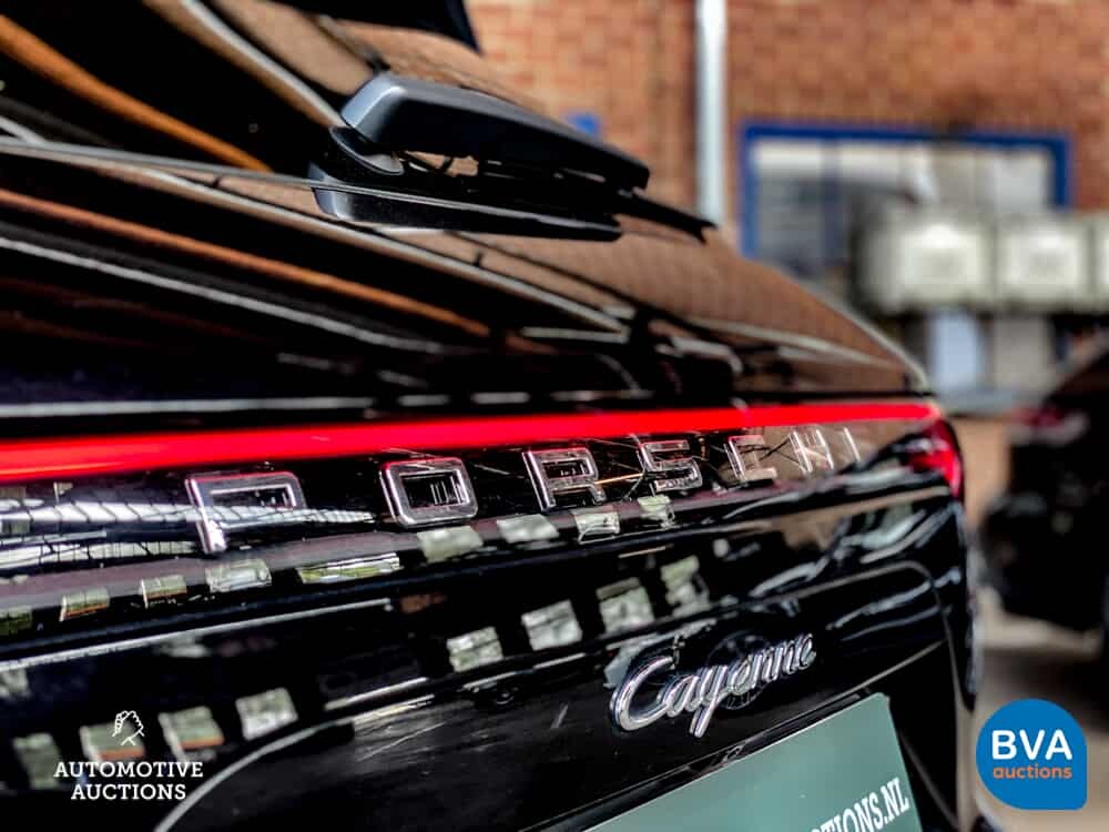 Porsche Cayenne 3.0 -NW MODEL- SportChrono 340pk 2018, SJ-339-X