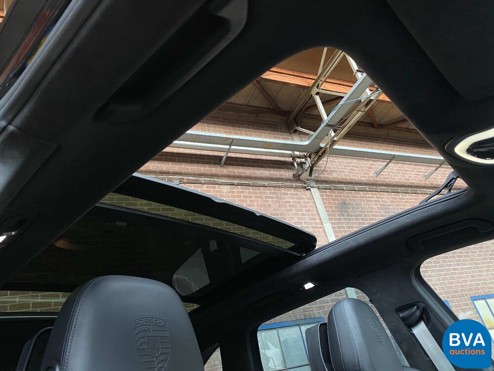 Porsche Cayenne 4.8 Turbo S SportChrono 551PS 2013 -Org. NL-, 7-KPX-58.
