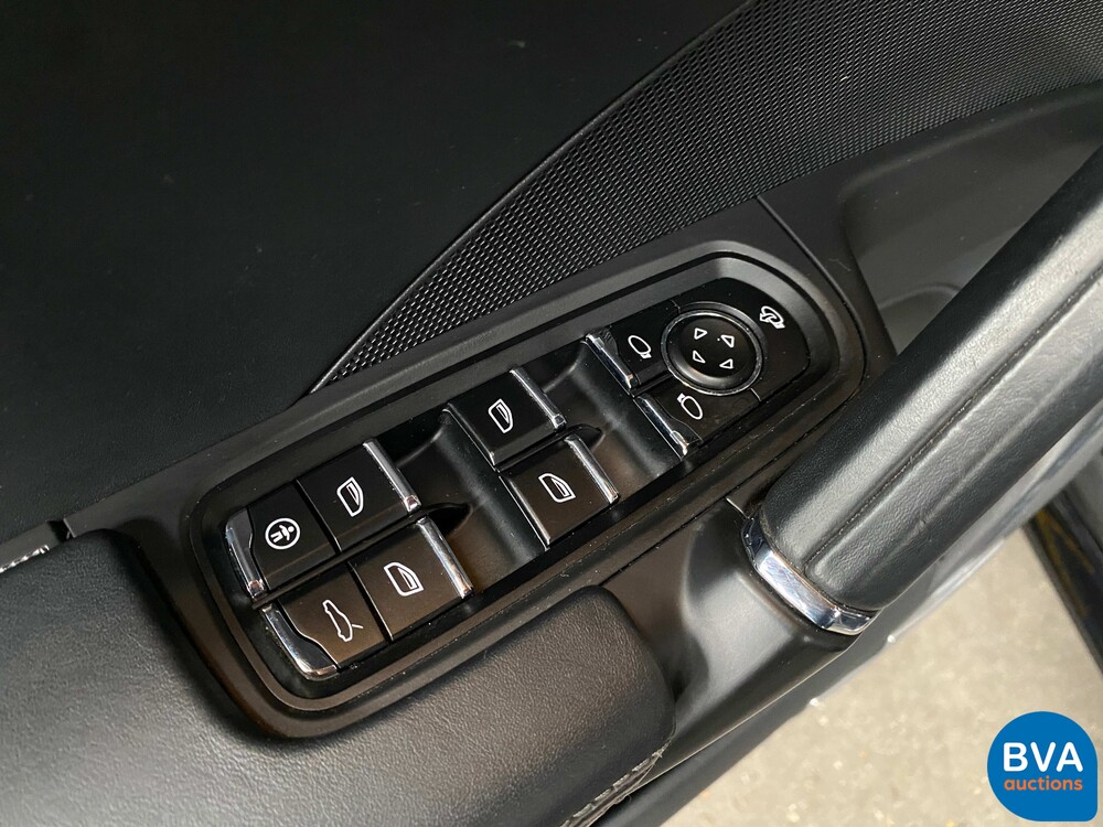 Porsche Cayenne 4.8 Turbo S SportChrono 551PS 2013 -Org. NL-, 7-KPX-58.