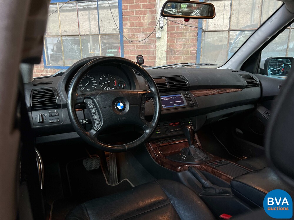 BMW X5 4.4i 286 PS 2003, XR-354-P.