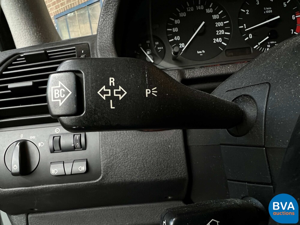 BMW X5 4.4i 286 PS 2003, XR-354-P.