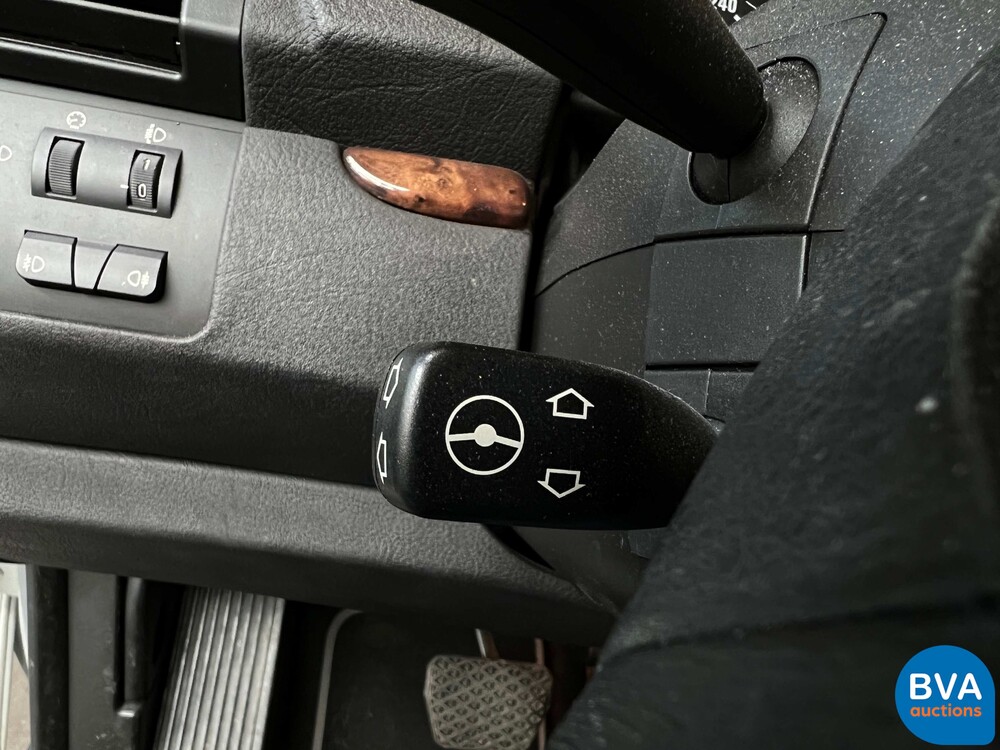 BMW X5 4.4i 286 PS 2003, XR-354-P.