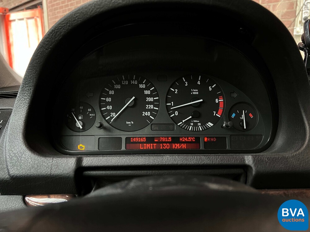 BMW X5 4.4i 286 PS 2003, XR-354-P.