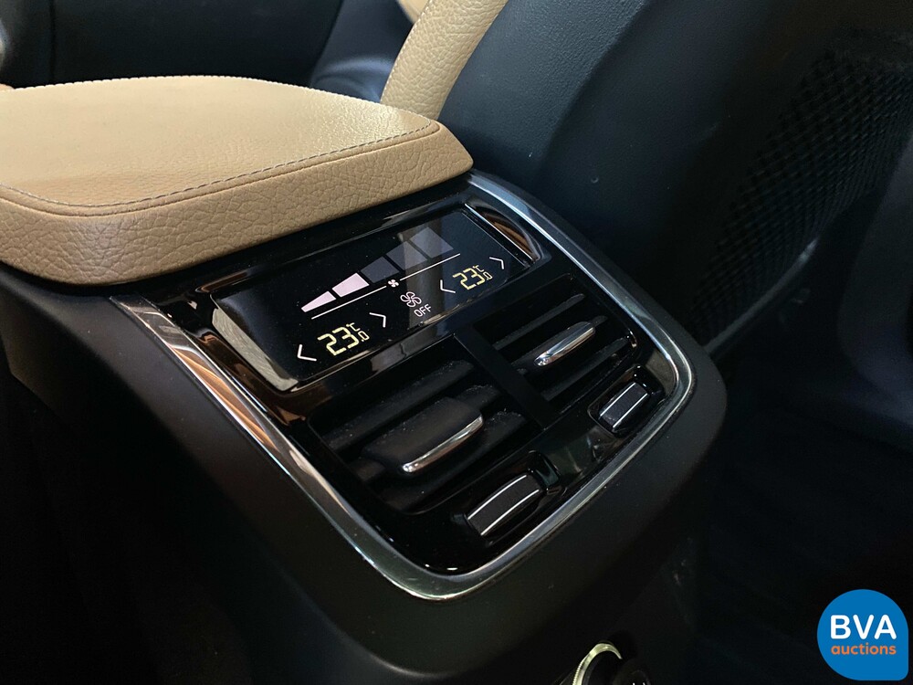 Volvo XC90 2.0 T8 Twin Engine AWD Momentum 395PS 2016 -Org. NL-, KX-086-P.