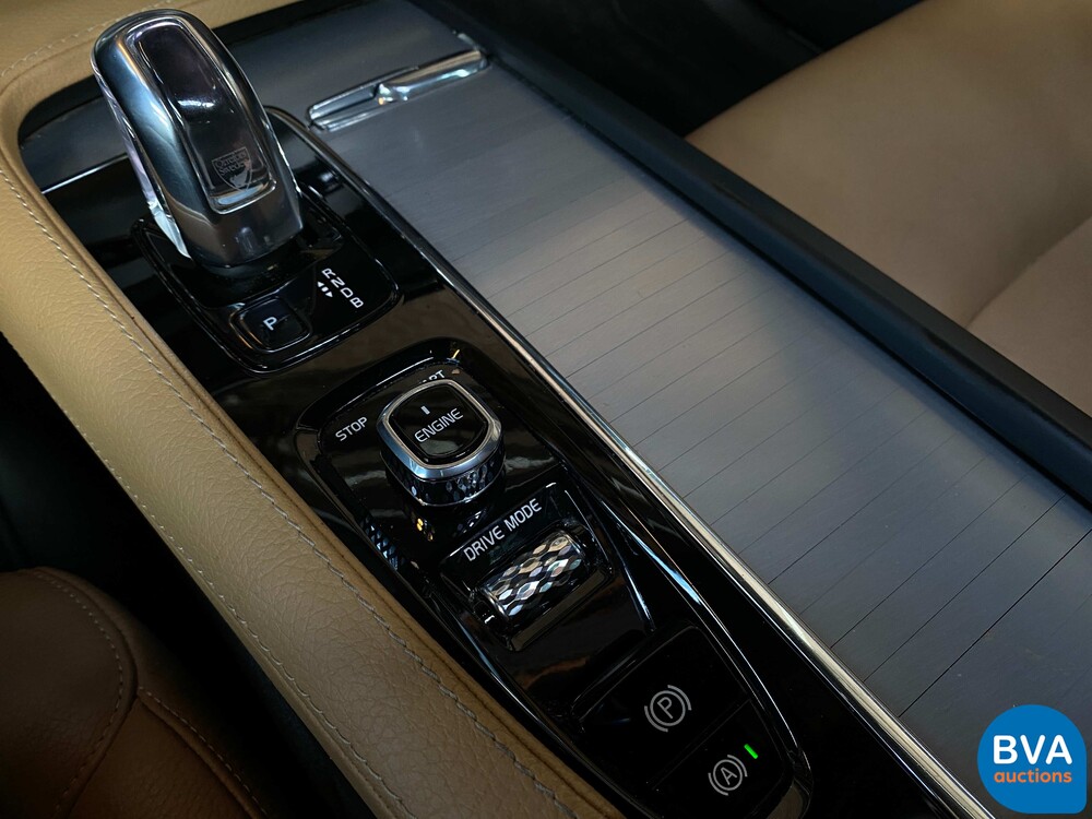 Volvo XC90 2.0 T8 Twin Engine AWD Momentum 395PS 2016 -Org. NL-, KX-086-P.