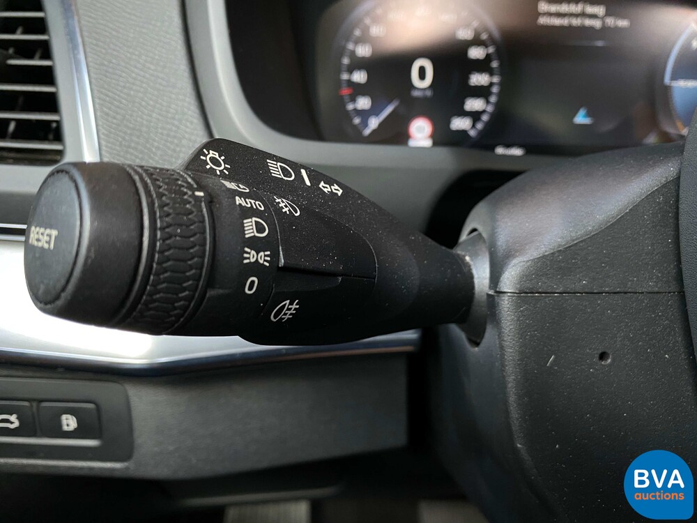 Volvo XC90 2.0 T8 Twin Engine AWD Momentum 395PS 2016 -Org. NL-, KX-086-P.