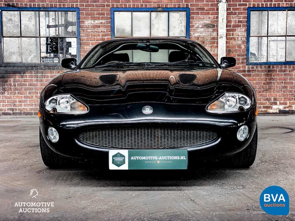 Jaguar XKR 4.0 Coupé 363 PS 2001, 48-HNP-2.